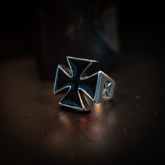 Edwin Iron Cross Ring Macro