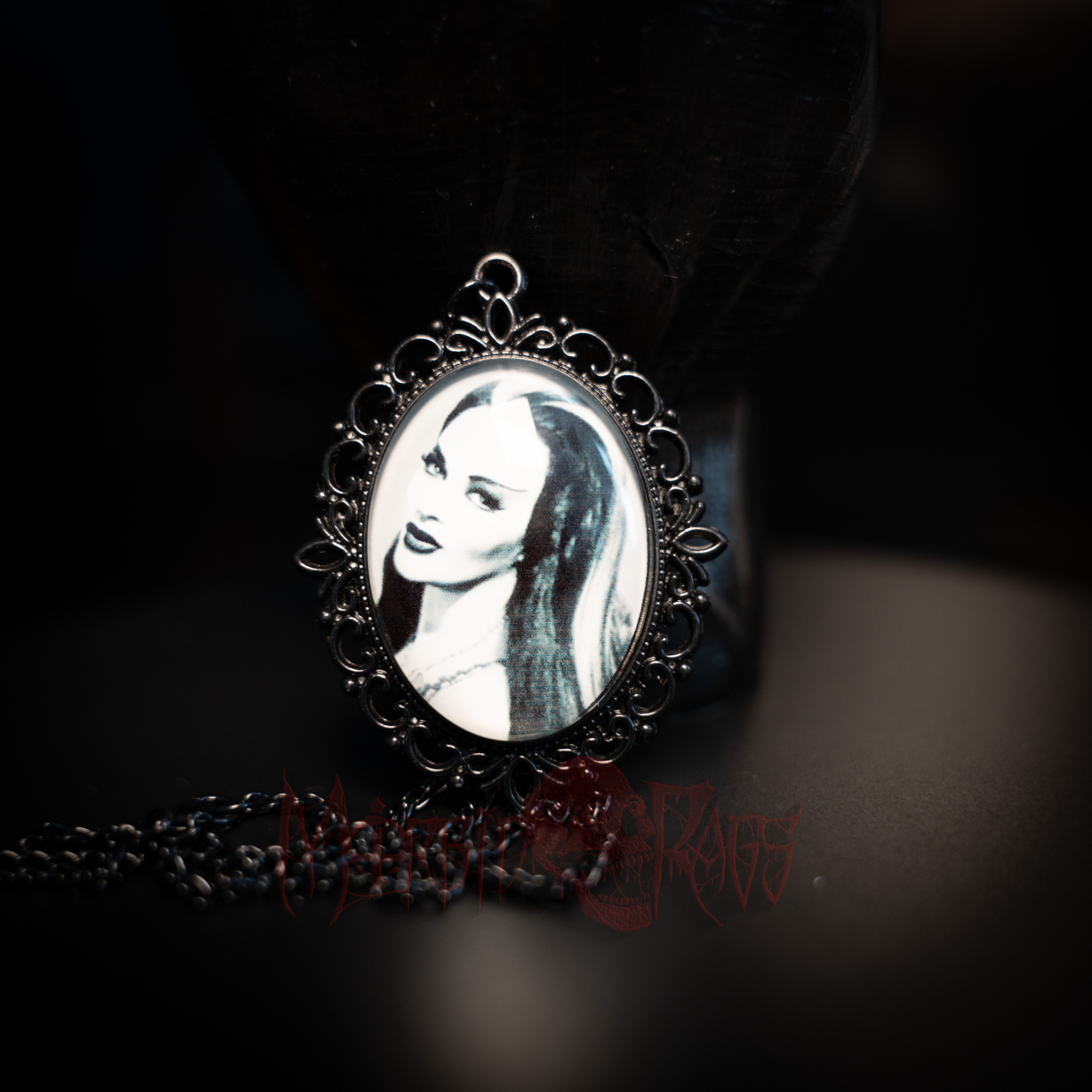 Lily Munster Necklace Macro